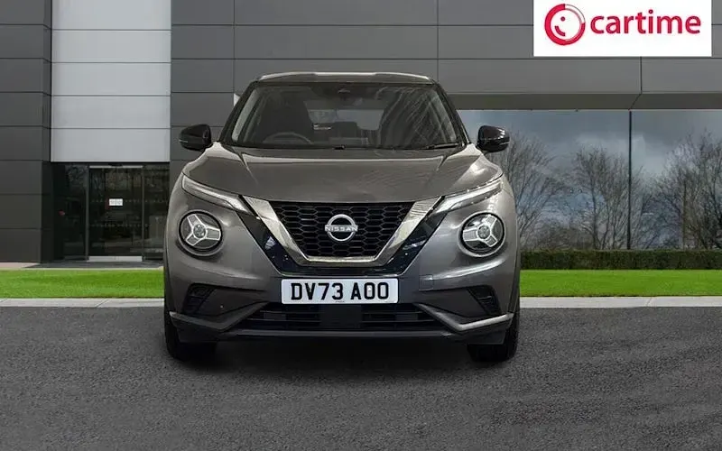 Used Nissan Juke Acenta 117 HP (86 kW) 2023 Grey SUV