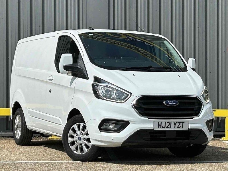 White Used 2021 Ford Transit Custom Limited | £12,695 (Good price) - Image 1/4