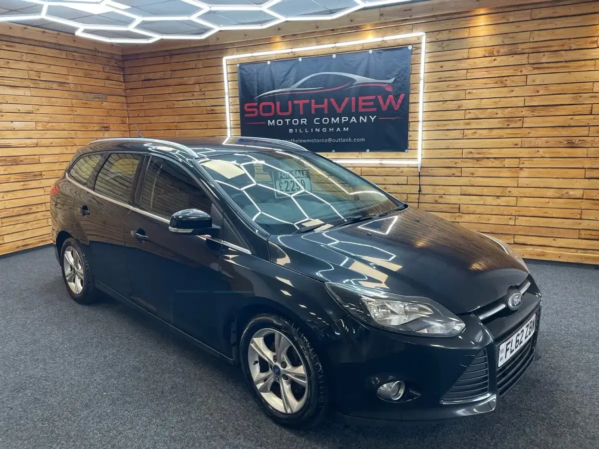 Used Ford Focus Zetec 2012 Black Estate