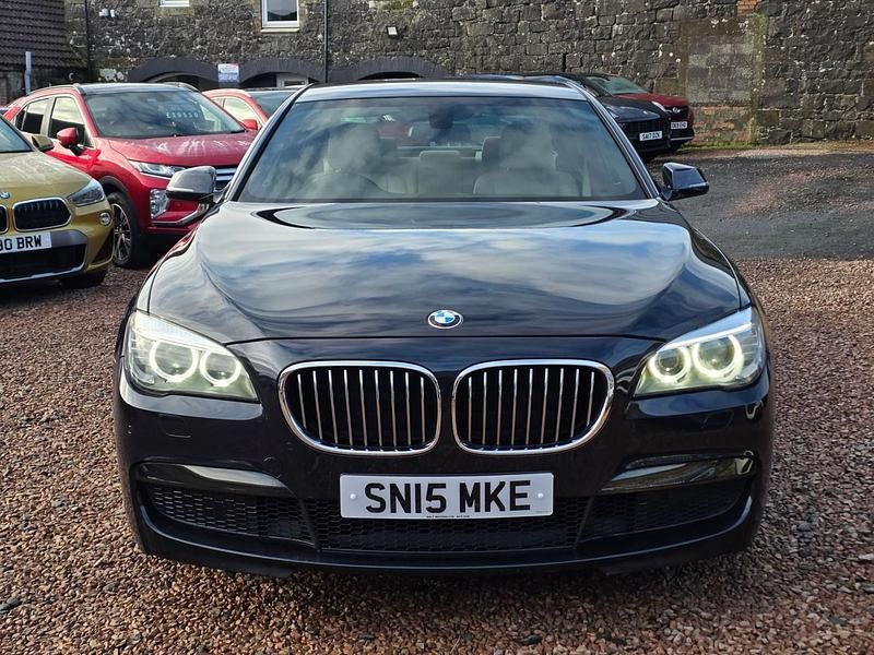 Usado BMW 730 M Sport 258 CV (189 kW) 2015 Negro Berlina
