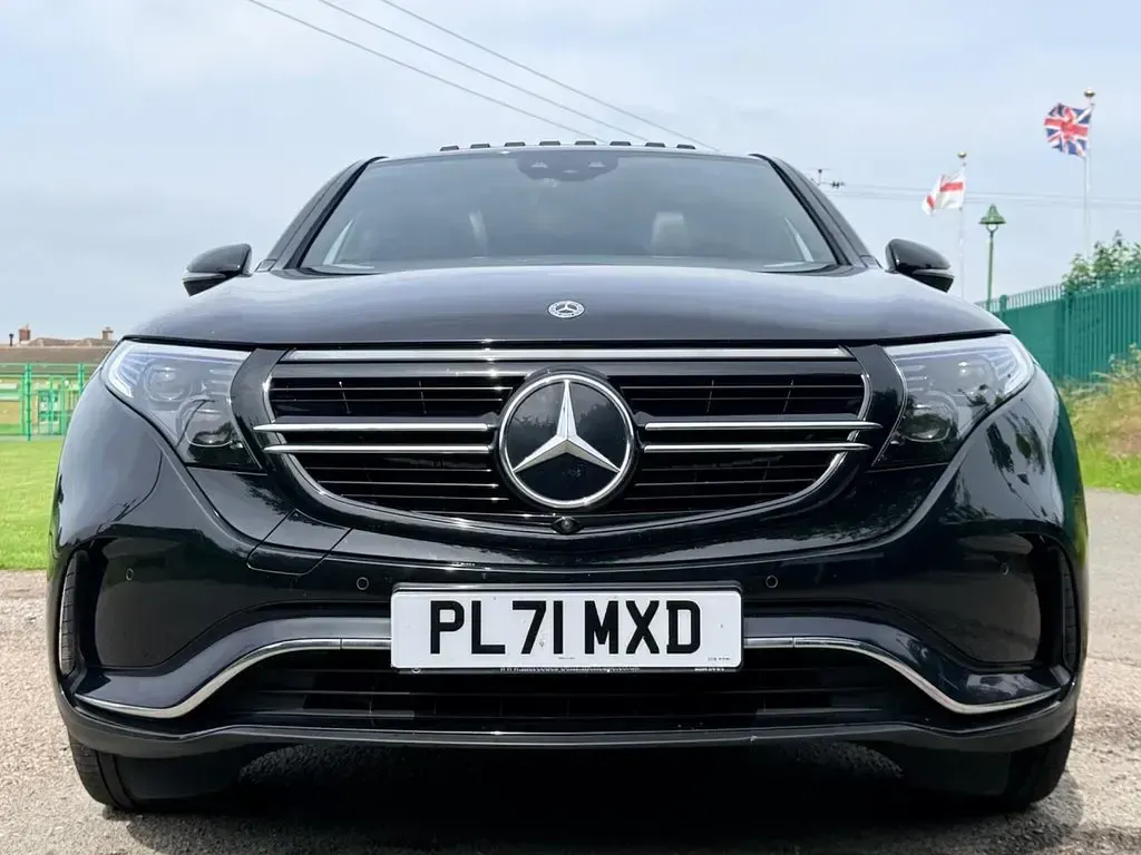 Used Mercedes EQC400 AMG line 88 kW (120 HP) 2021 Black SUV