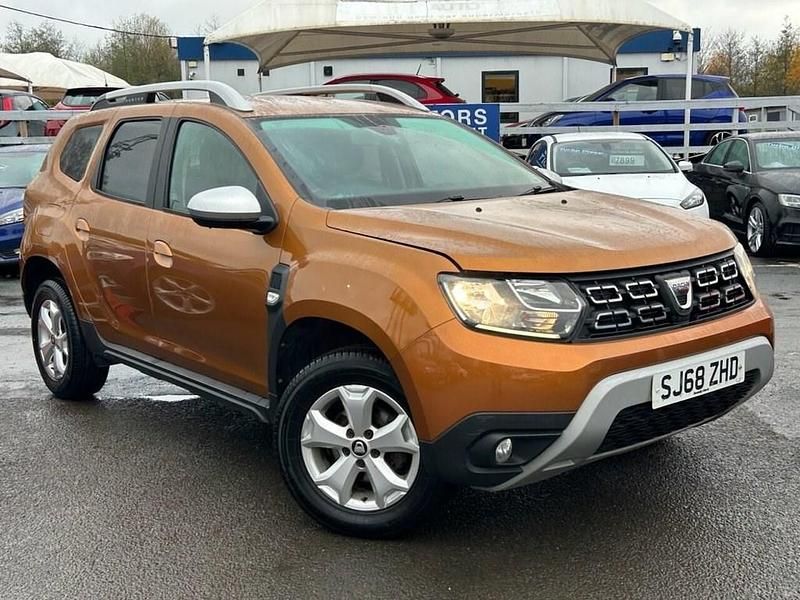 Orange Used 2018 Dacia Duster Comfort SUV | £8,299 (Fair price) - Image 1/4