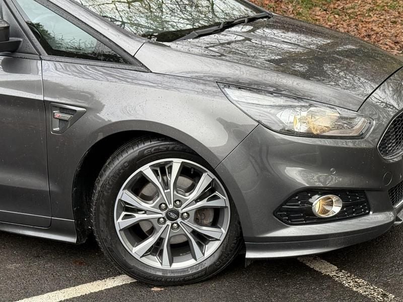 Used Ford S-MAX ST-Line 190 HP (139 kW) 2019 Grey MPV