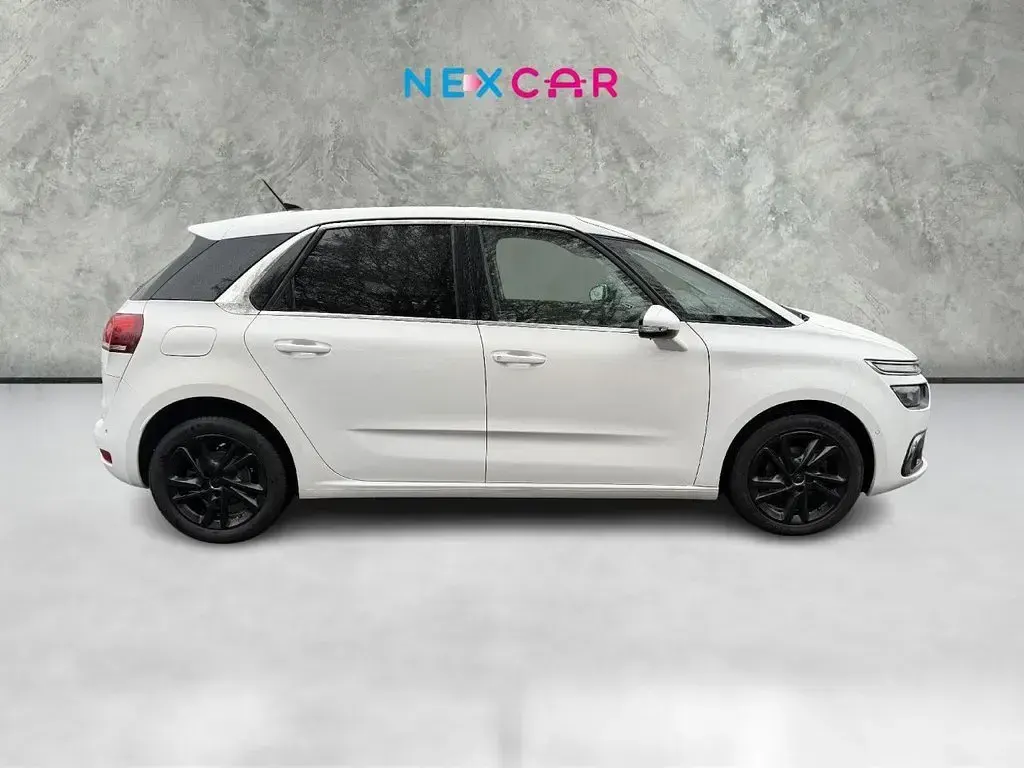 Used Citroën C4 Flair 130 HP (95 kW) 2018 White MPV