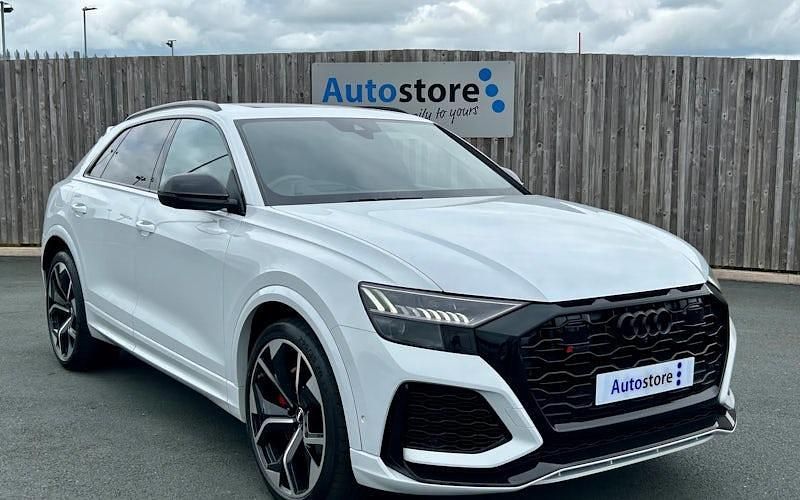 Used 2023 Audi RS Q8 SUV | £77,500 (A bit pricey) - Image 1/4