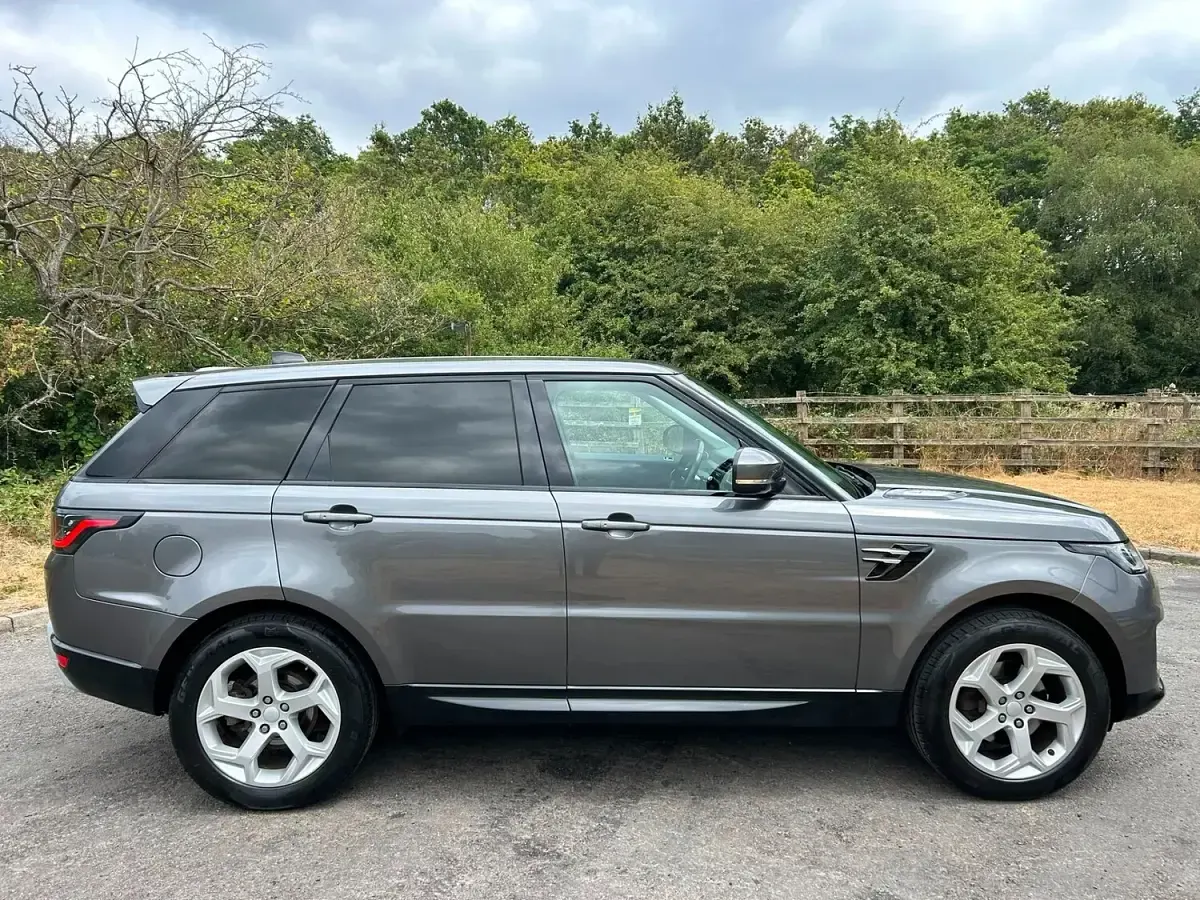 Used Land Rover Range Rover Sport HSE 240 HP (176 kW) 2018 Grey SUV