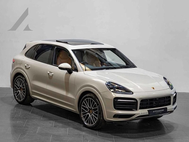 Beige Used 2022 Porsche Cayenne GTS SUV | £78,895 (Fair price) - Image 1/4