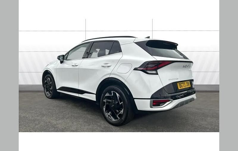 Used Kia Sportage GT-Line 150 HP (110 kW) 2023 White SUV