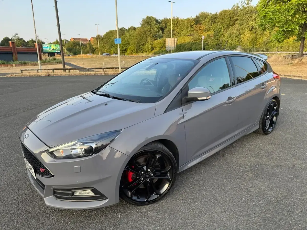 Used Ford Focus ST 2018 Grey Hatchback