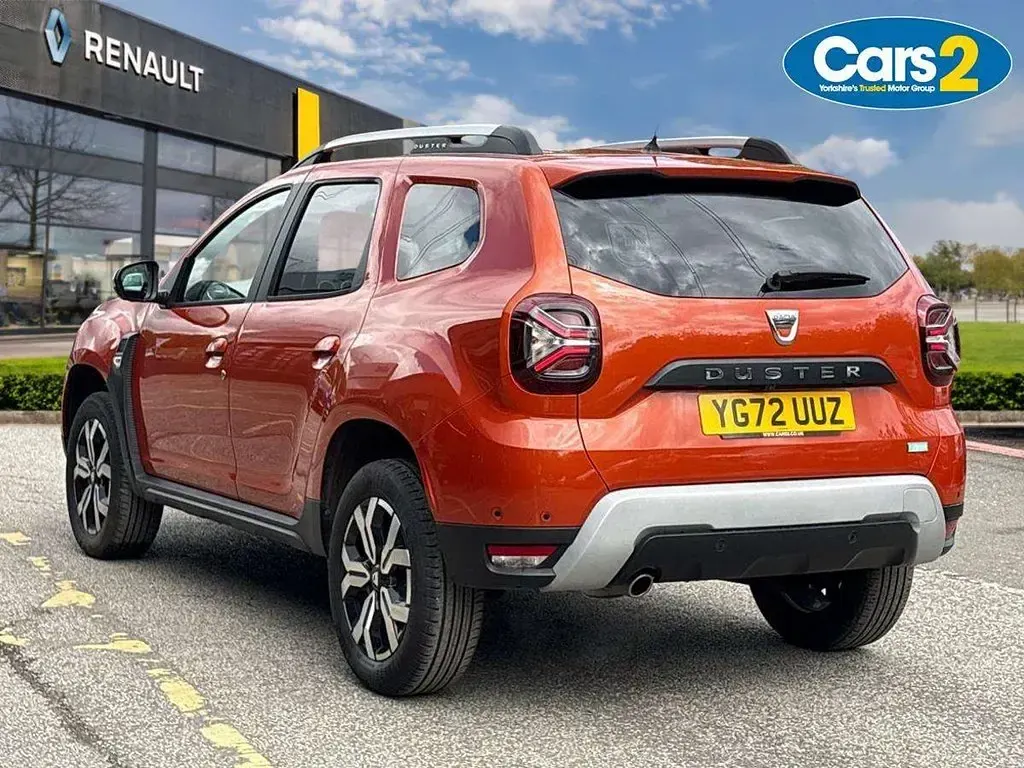 Used Dacia Duster Prestige 99 HP (72 kW) 2022 Orange SUV
