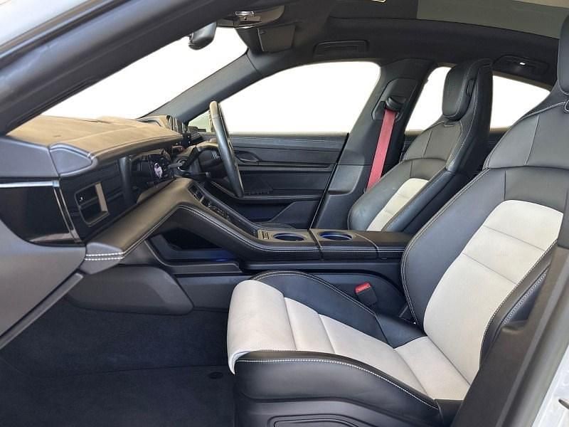Used Porsche Taycan Performance Package 419 kW (571 HP) 2022 White Sedan