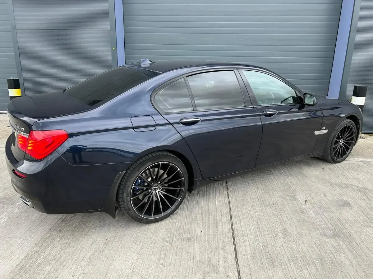 Used BMW 740 M Sport 2011 Blue Sedan