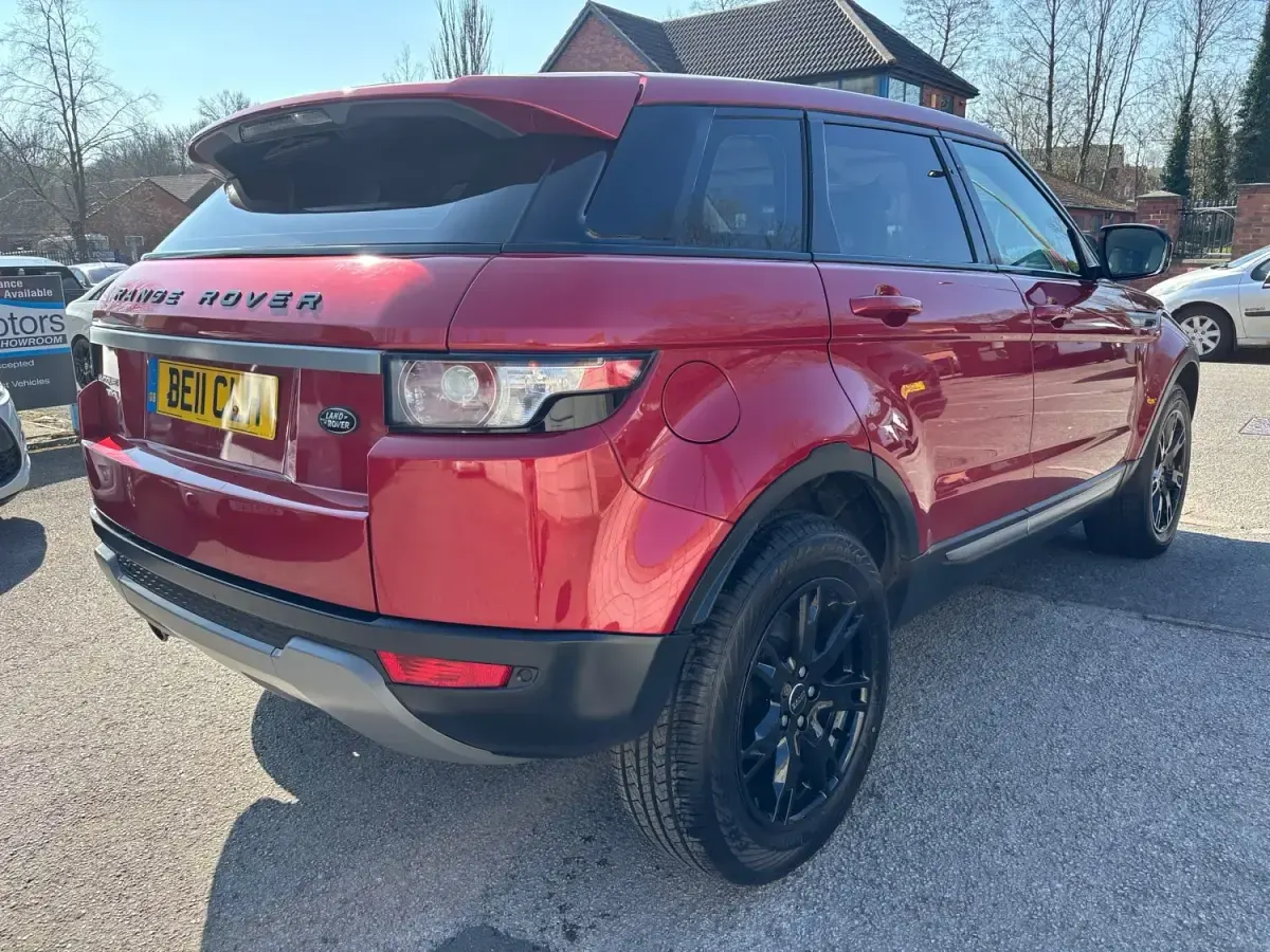 Gebraucht Land Rover Range Rover evoque Pure 150 PS (110 kW) 2012 Rot SUV