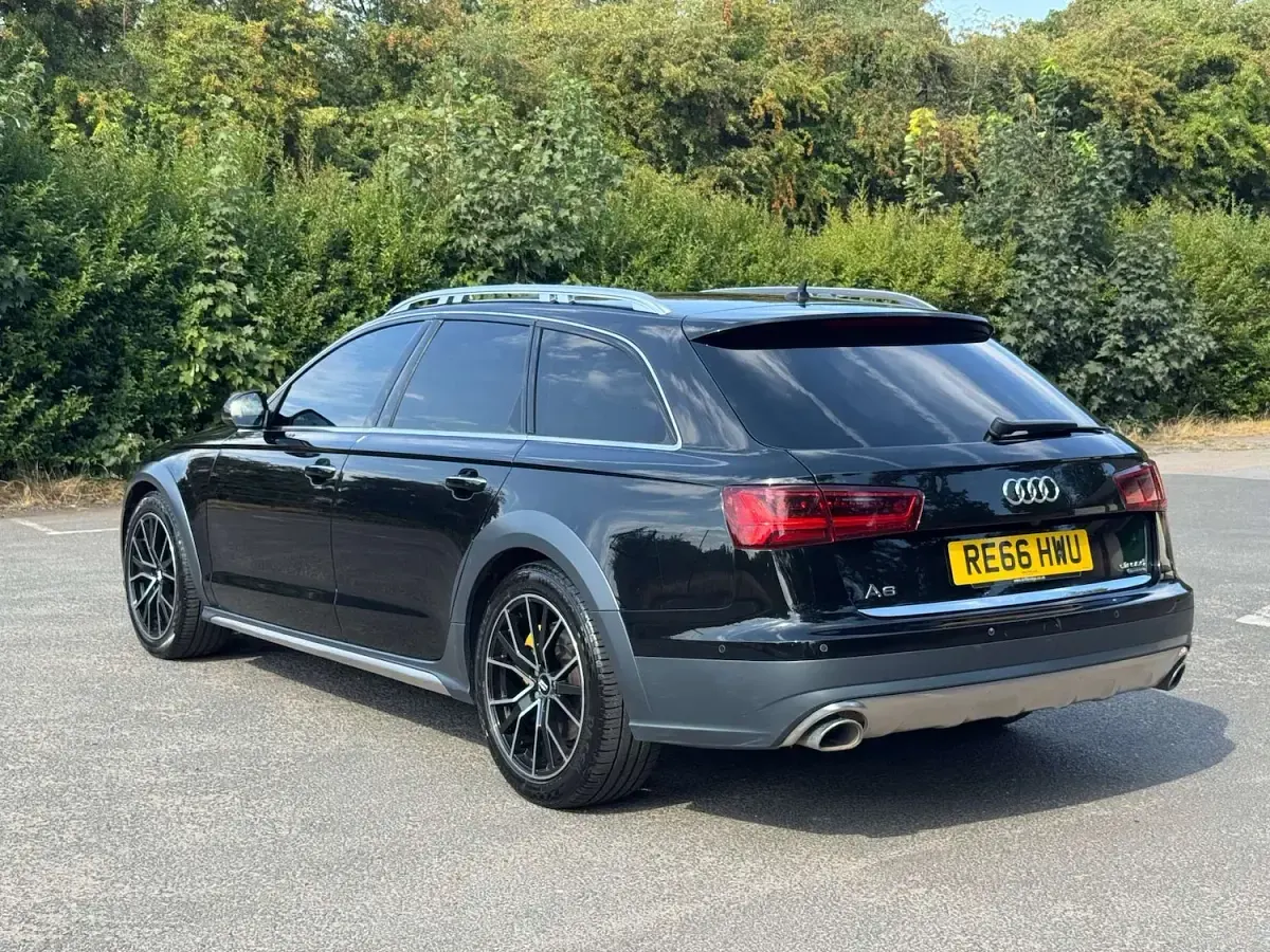 Used Audi A6 Allroad Sport 272 HP (200 kW) 2016 Black Estate