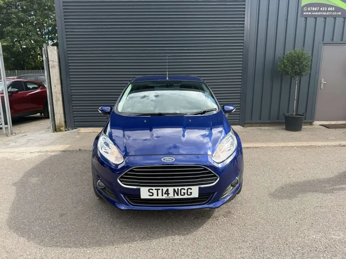 Used Ford Fiesta Zetec 2014 Blue Hatchback