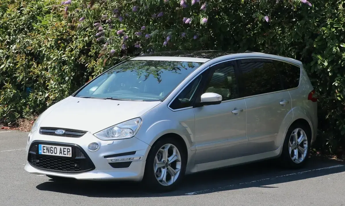 Used Ford S-MAX Titanium X 2011 Silver MPV