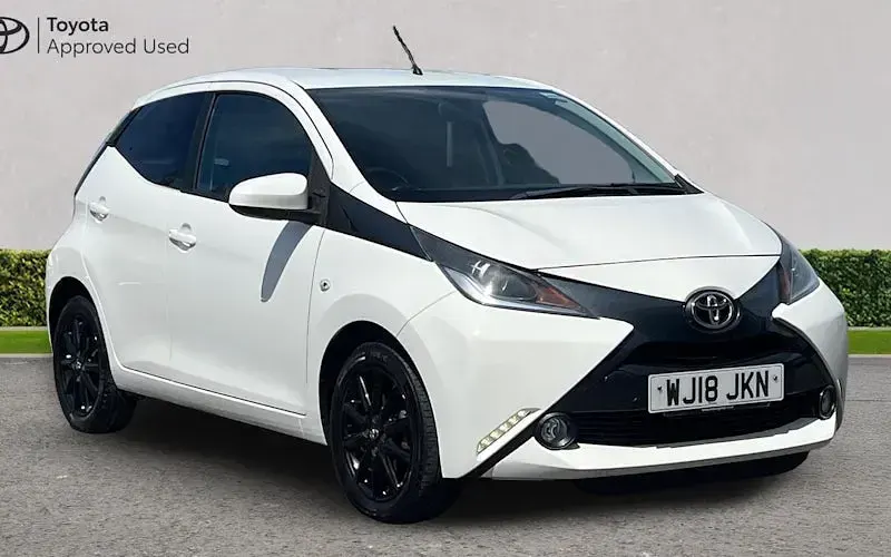 Used Toyota Aygo x-style 69 HP (50 kW) 2018 Hatchback