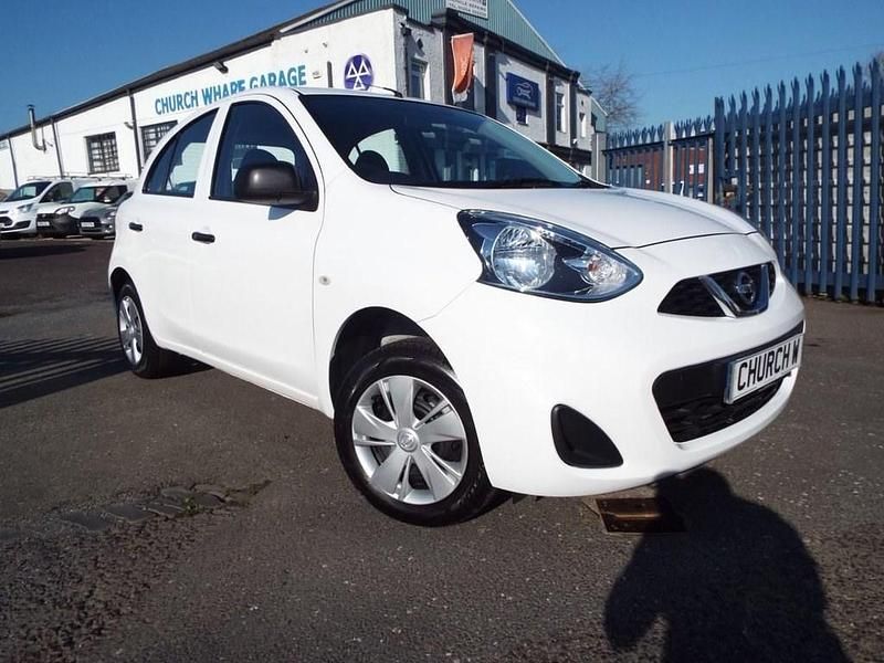 Used Nissan Micra Visia 80 HP (58 kW) 2016 White Hatchback