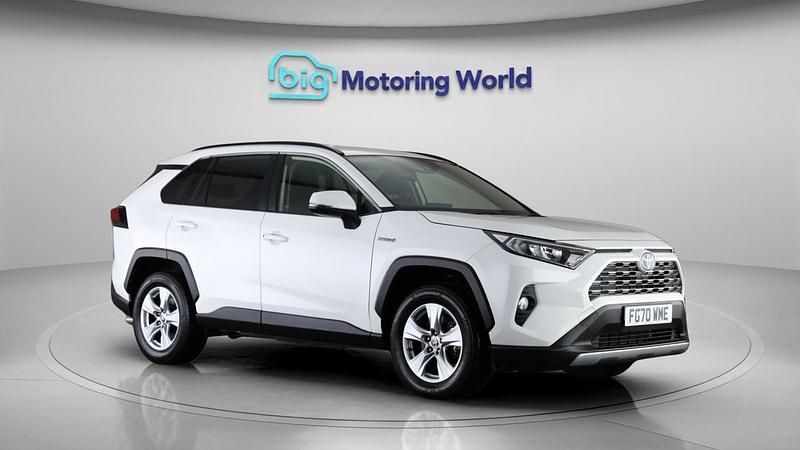 White Used 2020 Toyota RAV4 Hybrid SUV | £22,800 (Super price) - Image 1/4