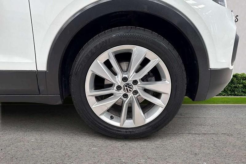 Used VW T-Cross SE 110 HP (80 kW) 2021 White SUV