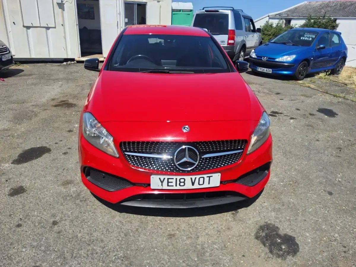 Used Mercedes A200 Executive 136 HP (100 kW) 2018 Red Hatchback