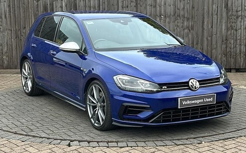 Used 2020 VW Golf VII R Hatchback | £24,499 (Good price) - Image 1/4
