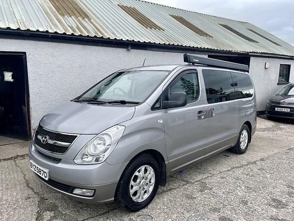 Used Hyundai I800 Style 168 HP (123 kW) 2011 Silver MPV