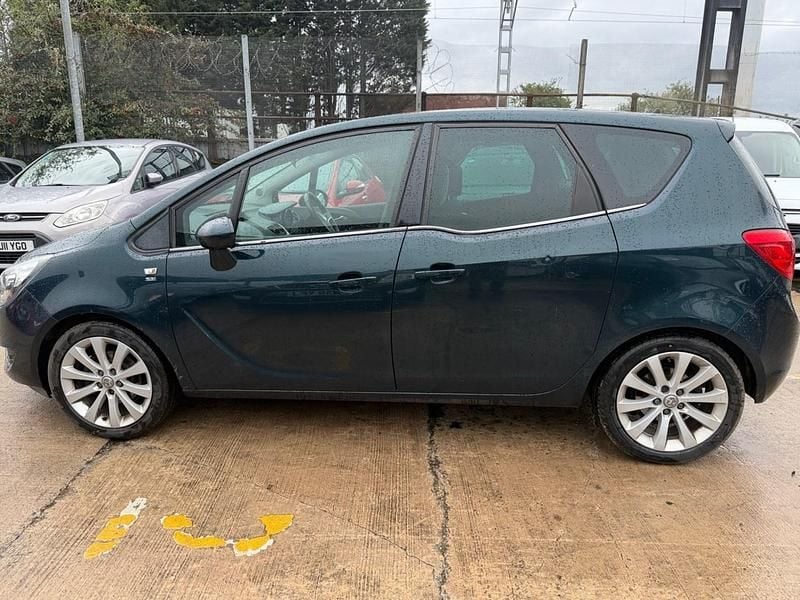 Used Vauxhall Meriva 2014 Green MPV