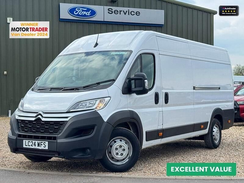 White Used 2024 Citroën Relay Van | £18,890 (A bit pricey) - Image 1/4