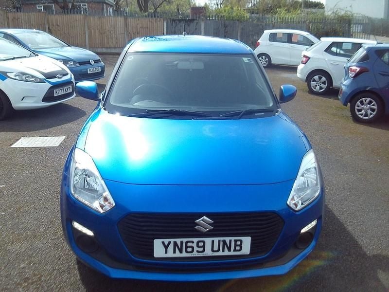 Used Suzuki Swift SZ3 90 HP (66 kW) 2019 Blue Hatchback