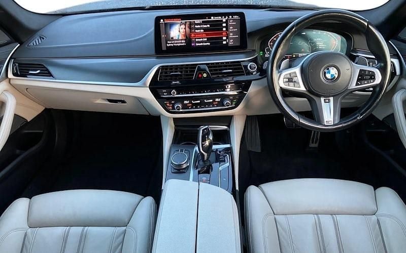 Used BMW 530 M Sport 286 HP (210 kW) 2023 Estate