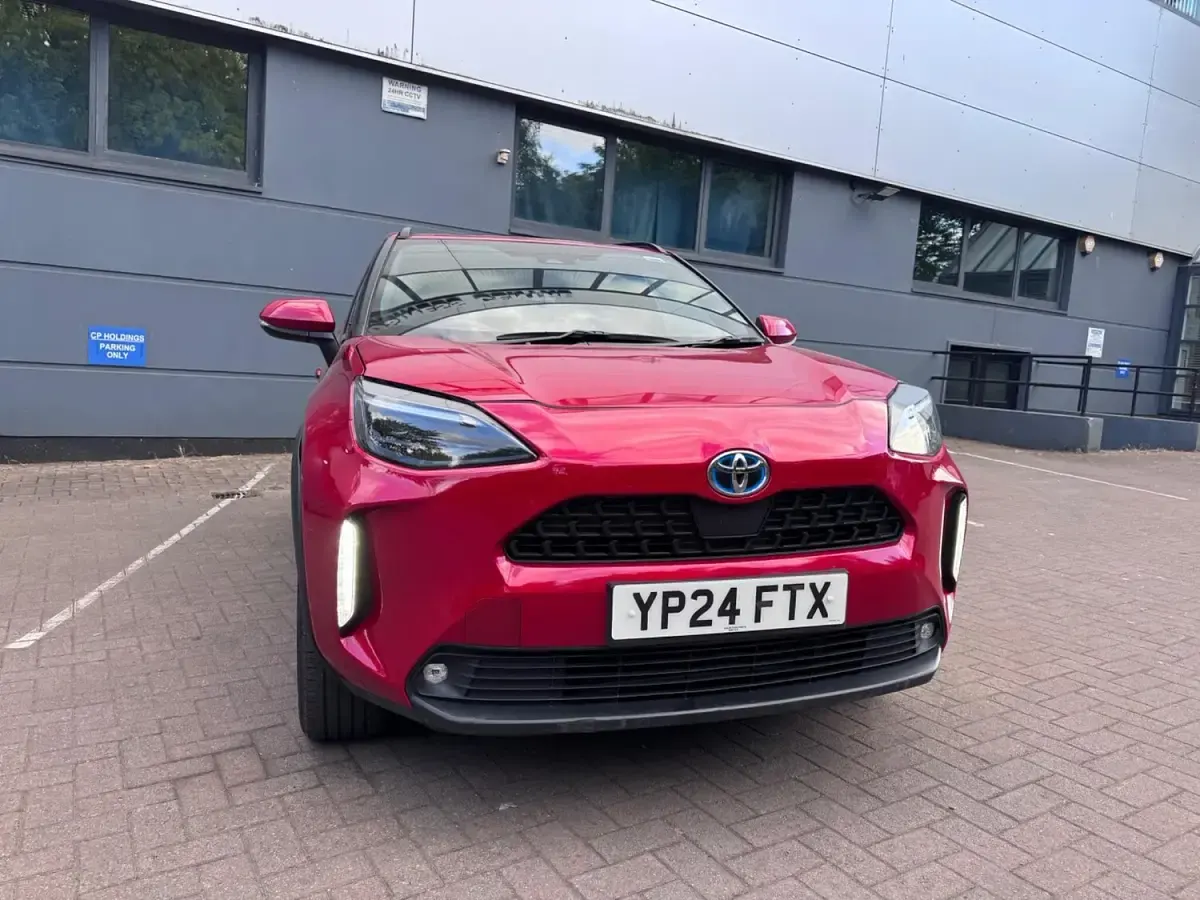 Used Toyota Yaris Hybrid Design 2024 Red Hatchback