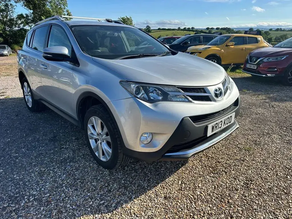 Used Toyota RAV4 150 HP (110 kW) 2013 Silver SUV