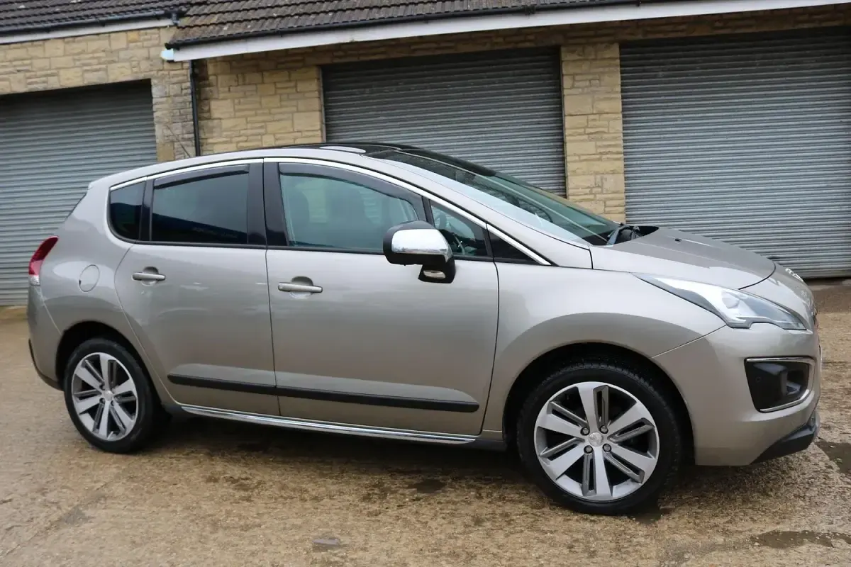 Used Peugeot 3008 Allure 2015 Grey Estate