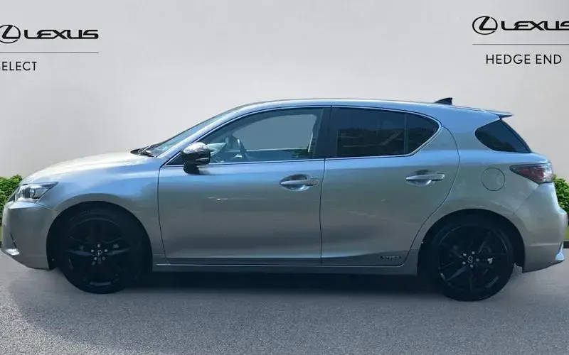 Used Lexus CT200h Sport Line 136 HP (100 kW) 2017 Other Hatchback