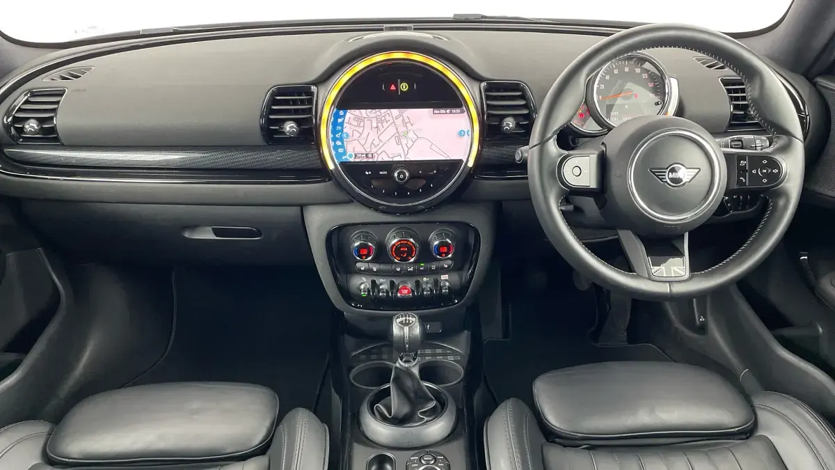 Used Mini Clubman Exclusive 136 HP (100 kW) 2021 Enigmatic black metallic Estate