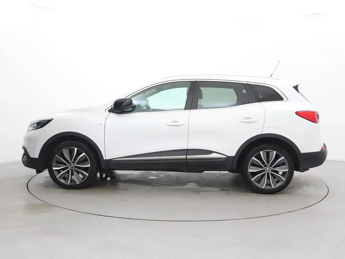 Used Renault Kadjar Signature 2018 White SUV