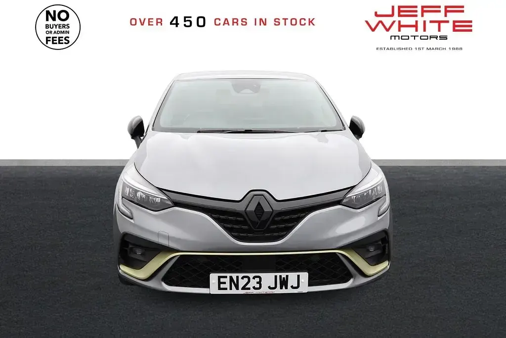Used Renault Clio V Engineered 2023 Grey Hatchback