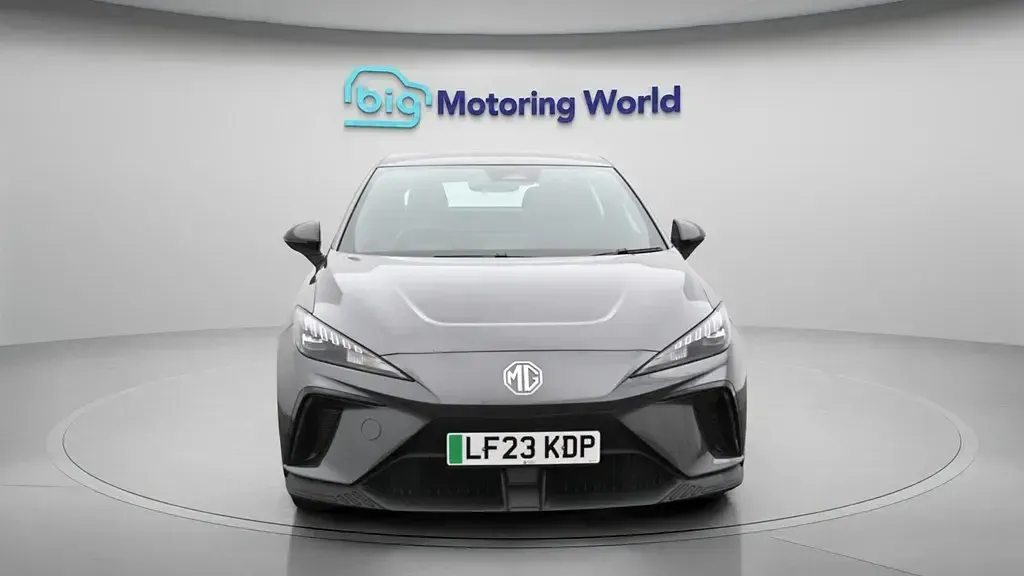 Used MG MG4 EV SE 319 kW (435 HP) 2023 Hatchback