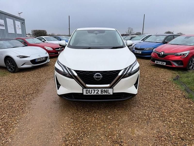 Used Nissan Qashqai N-Connecta 140 HP (102 kW) 2022 White SUV