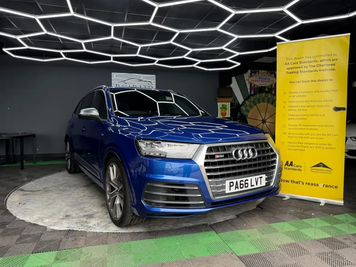 Used Audi SQ7 Advanced 435 HP (319 kW) 2017 Blue SUV