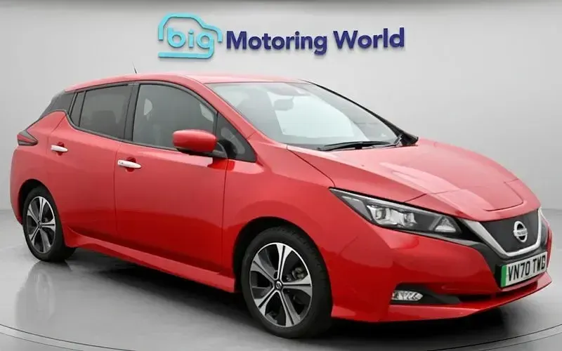 Used Nissan Leaf Tekna 110 kW (150 HP) 2022 Hatchback