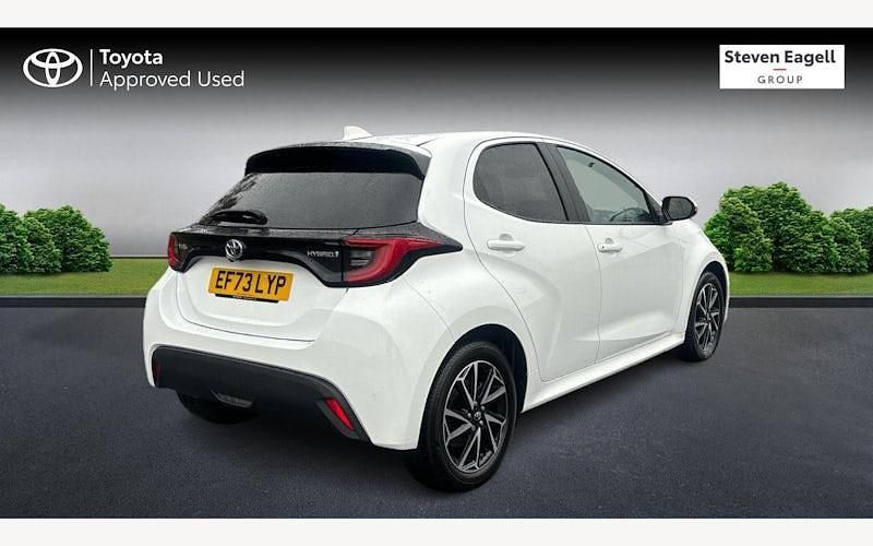 Used Toyota Yaris Hybrid Design 116 HP (85 kW) 2025 Hatchback