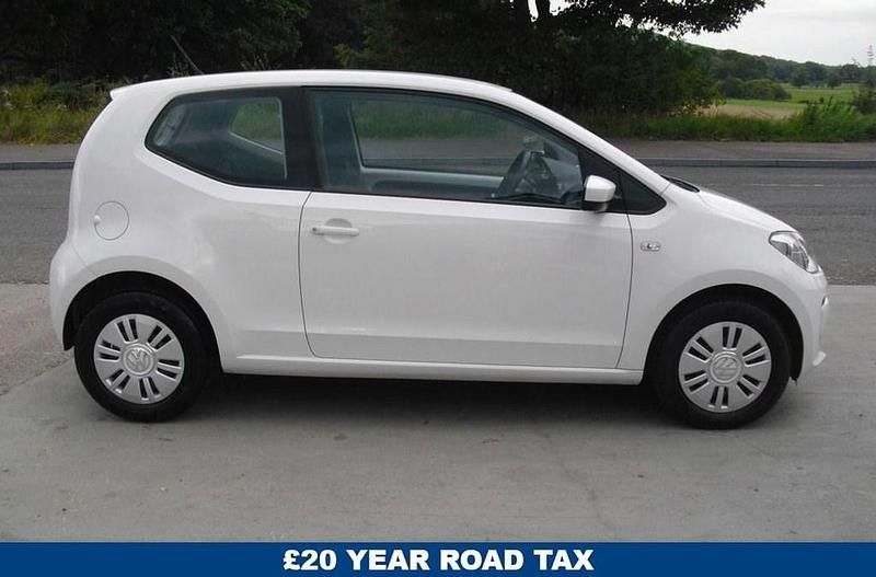 White Used 2016 VW up! move up! Hatchback | £4,495 (Good price) - Image 1/4