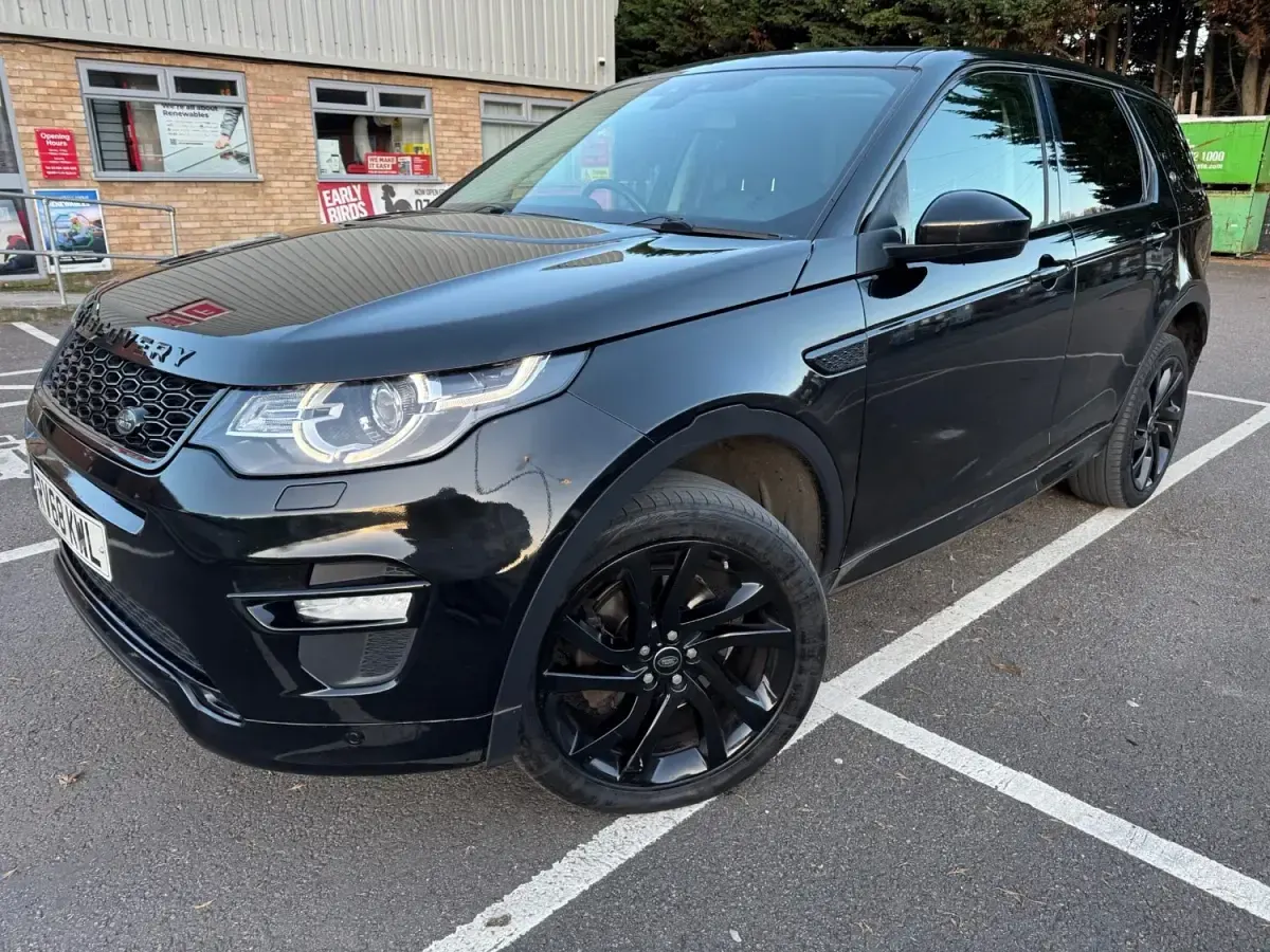 Second-hand Land Rover Discovery Sport HSE 2018 Negru SUV