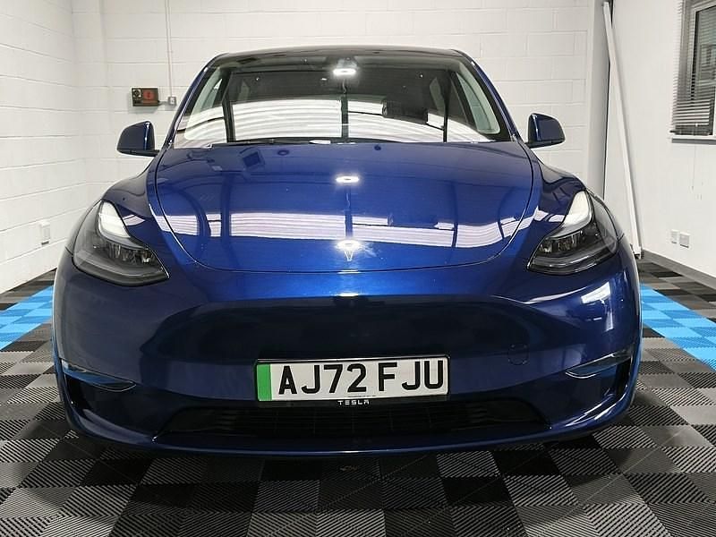 Used Tesla Model Y Long Range AWD 378 kW (514 HP) 2022 Blue SUV