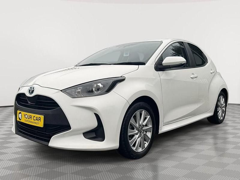 Second-hand Toyota Yaris Hybrid 116 CP (85 kW) 2022 Alb Hatchback
