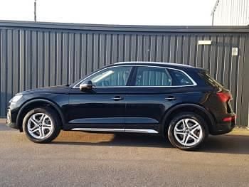 Usado Audi Q5 Sport 204 HP (150 kW) 2021 Preto SUV