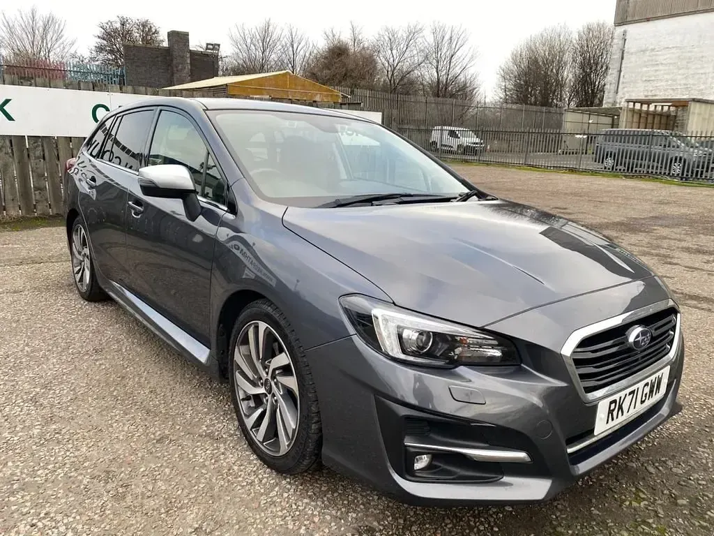 Używany Subaru Levorg GT 150 KM (110 kW) 2021 Szary Kombi