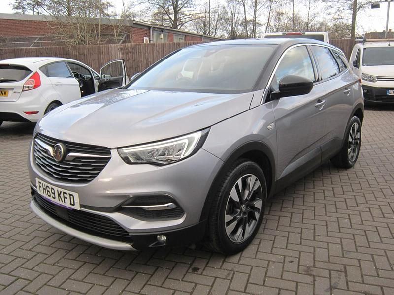 Used Vauxhall Grandland X SRi 2019 Grey SUV